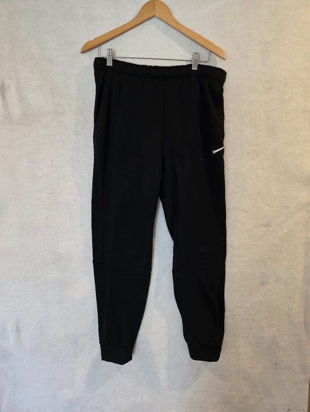 Nike Men's Black Jogging Pants Size Medium